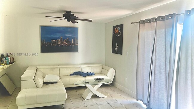 Building Photo - 8325 SW 72nd Ave