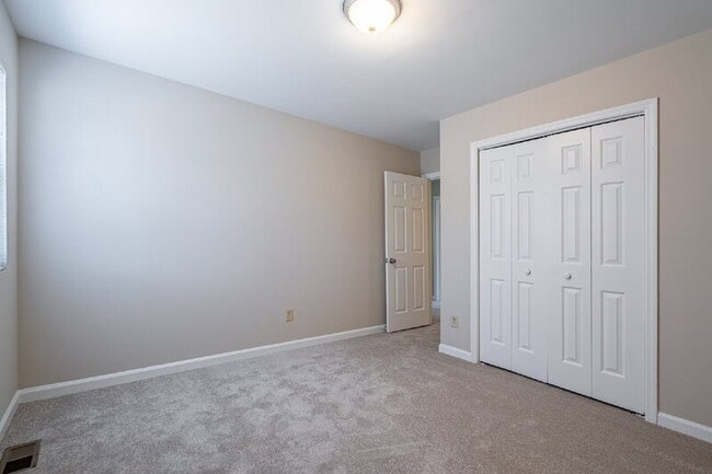 Building Photo - 1108 Cousins Rd