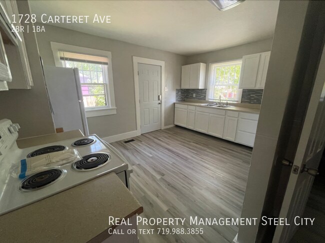 Building Photo - 1728 Carteret Ave