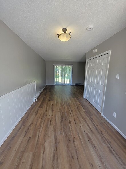 Building Photo - 333 Odanah Ave