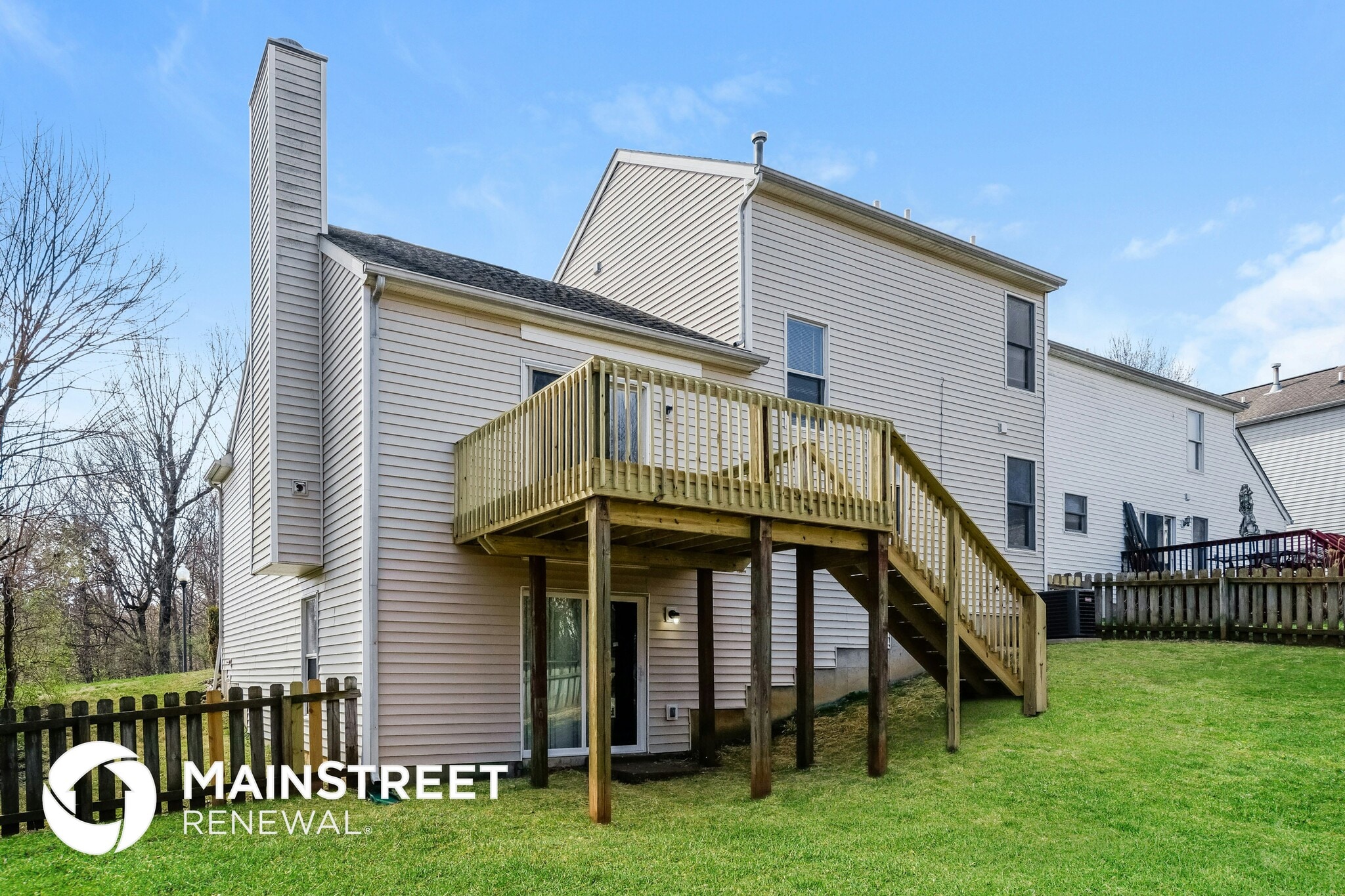 Building Photo - 9805 River Trail Dr