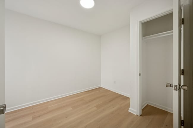 Building Photo - 5945 N Norwood St
