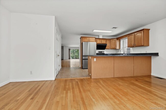 Building Photo - 120 Woodruff Ave