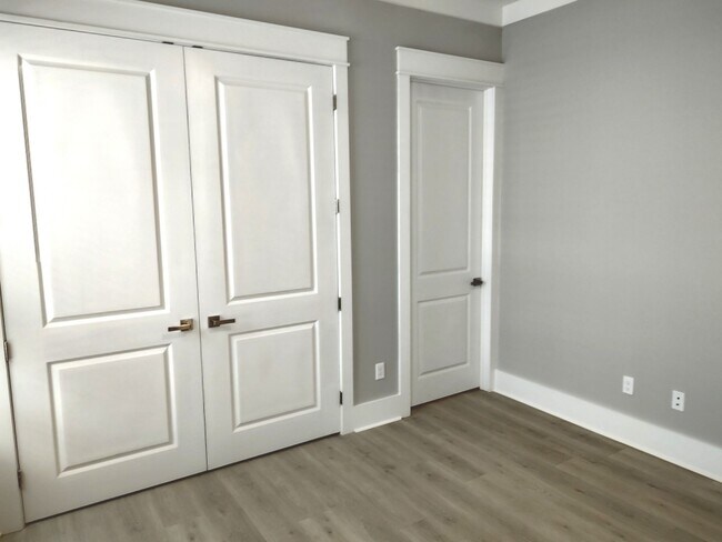 Building Photo - 4088 Biltmore Ave