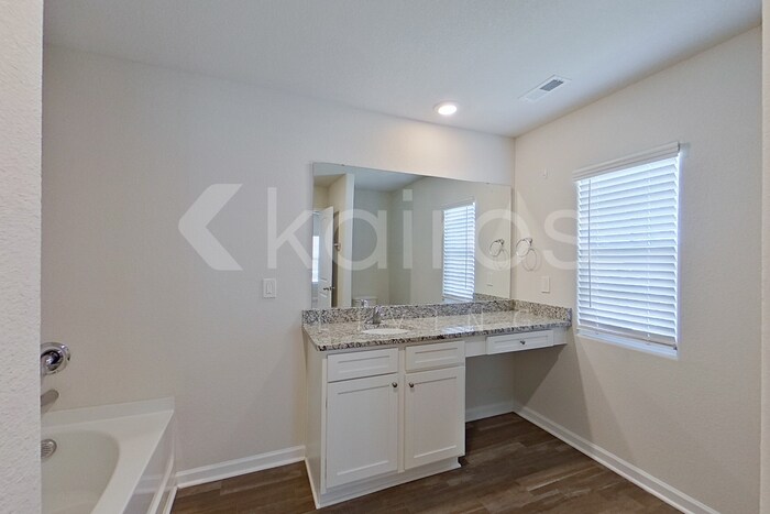 Building Photo - 1446 Native Gdn Rd