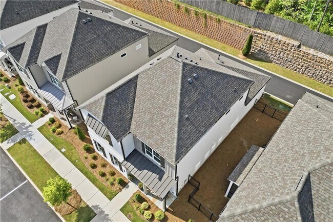 Building Photo - 158 Kingwood Dr