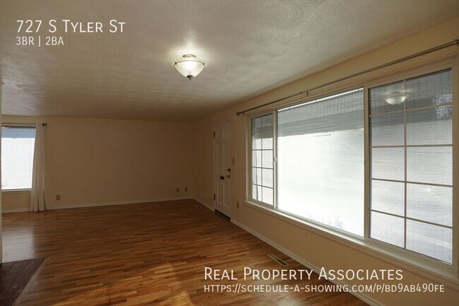 Building Photo - 727 S Tyler St