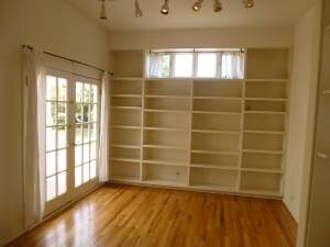 Built-In Bookcases - 14656 Morrison St