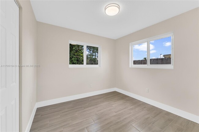Building Photo - 29731 SW 147th Ave