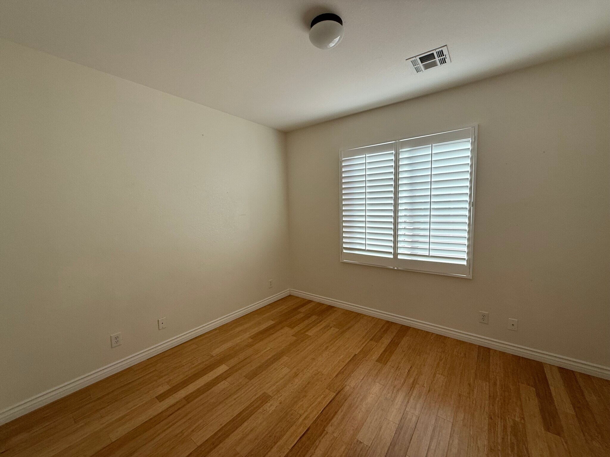 Building Photo - 10187 Sunshine Village Pl