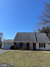 Building Photo - 12417 Sandal Ln