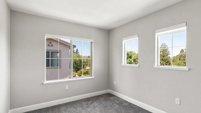 Building Photo - Spacious 5-Bedroom Home with Room to Live, Work & Relax