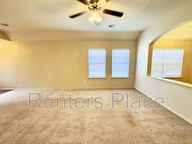 Building Photo - 9025 N 157th E Ave