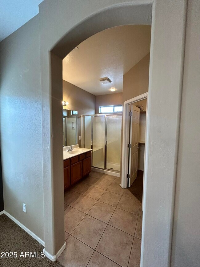 Building Photo - 45168 W Mescal Dr