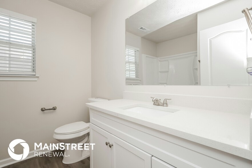 Building Photo - 6384 E Meyer Dr