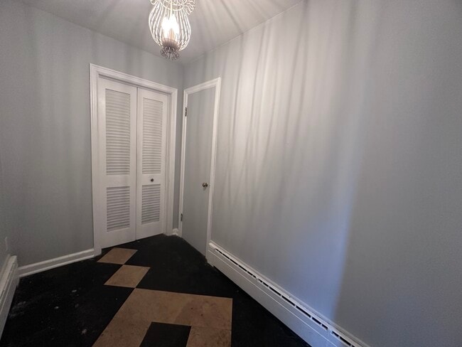 Building Photo - 3570-S Vermilion-N