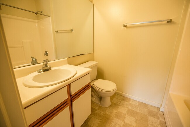 Building Photo - 4 bedroom, 4 bath unit overlooking the Mon River - Available 08/05/2026