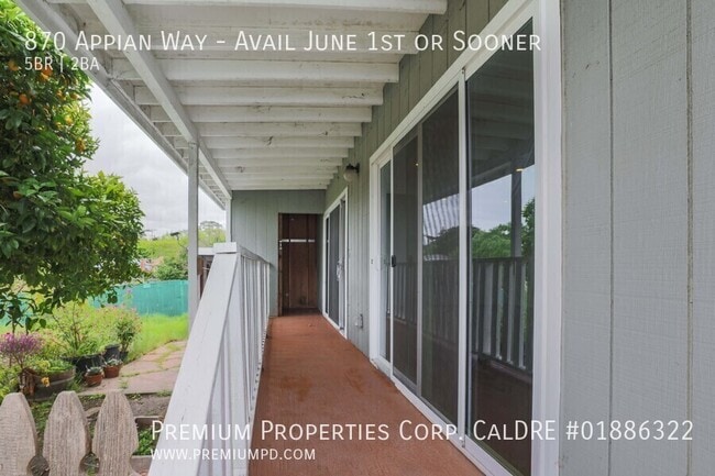 Building Photo - 870 Appian Way