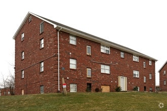 Building Photo - Courtside Apartments