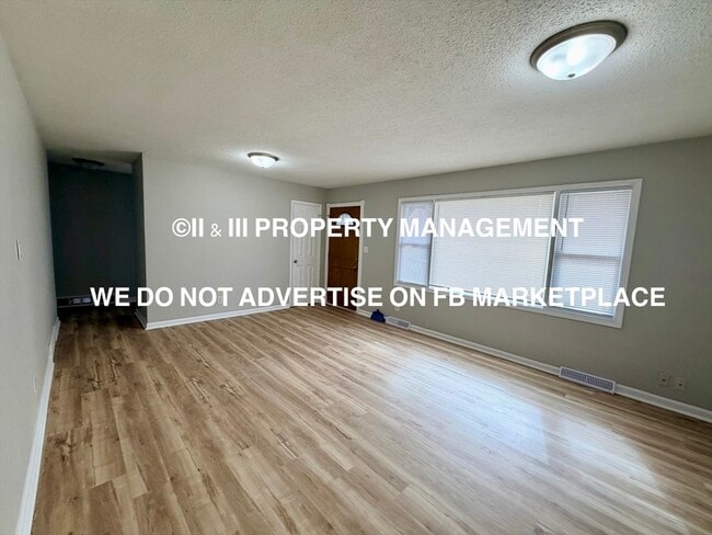 Building Photo - 4514 E 112 Terrace