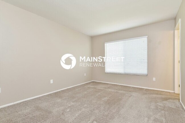 Building Photo - 3 Bedroom Pet-Friendly Home in North Port, FL with Main Street Renewal