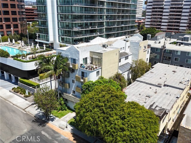 Building Photo - 1234 Granville Ave