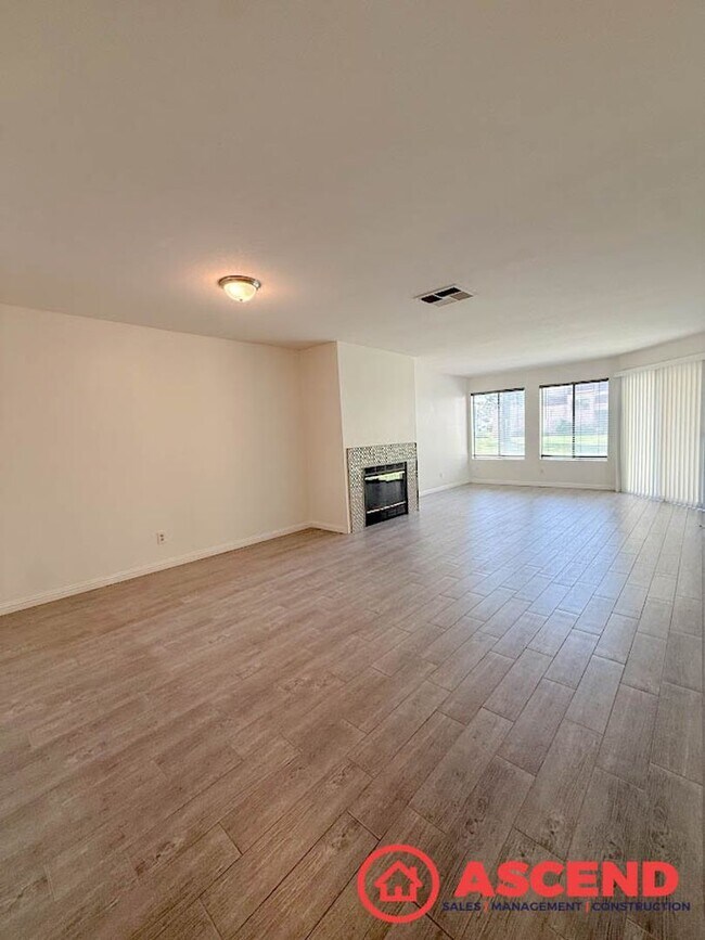 Building Photo - Move-In Special for Memorial Day! Deposit Gets You In — Hurry, Offer Ends 5/26