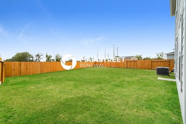 Building Photo - 4 Bedroom Pet-Friendly Home in New Braunfe...