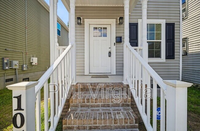 Building Photo - 105 Gilmerton Ave