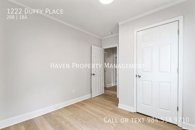Building Photo - 1222 Duffy Pl
