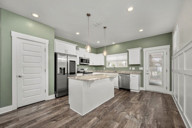 Building Photo - 2160 Welltown Ln