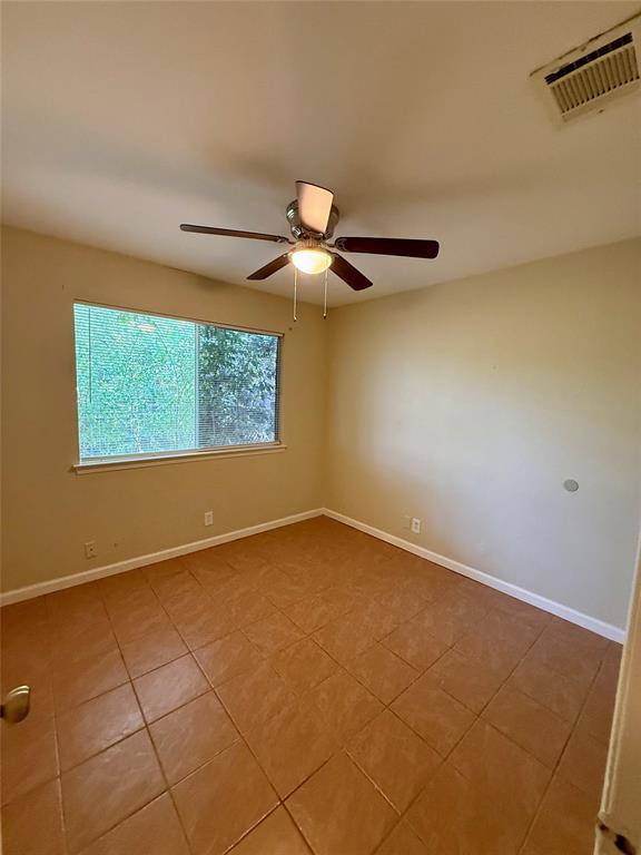 Building Photo - 10805 Lanshire Dr