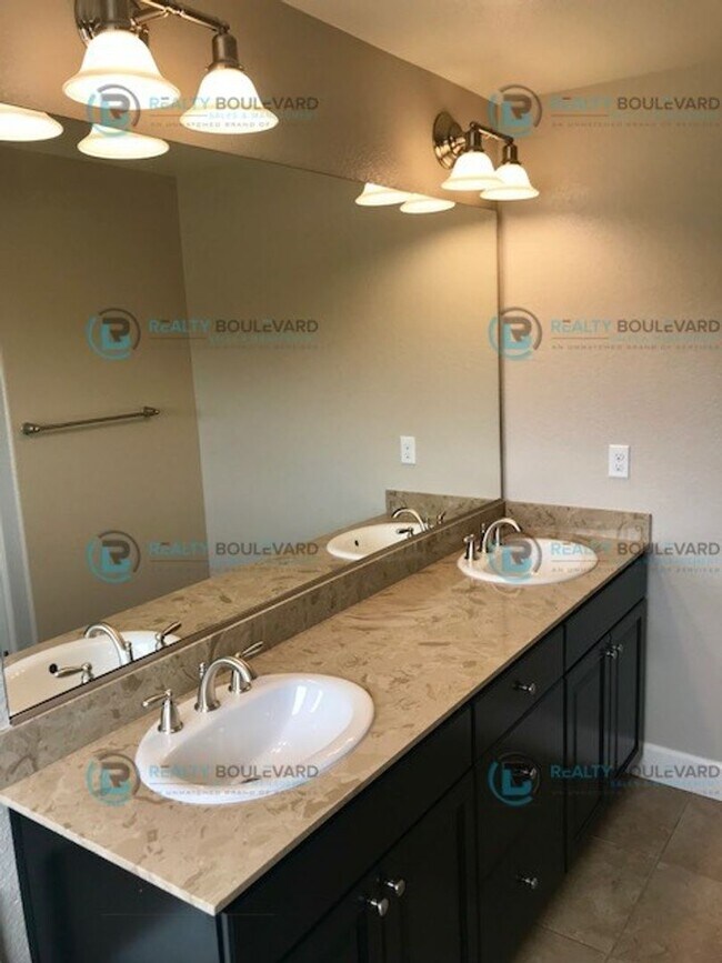 Building Photo - Welcome to your dream home in Spanish Springs, nestled off the serene Calle de la Plata.  2 Year ...