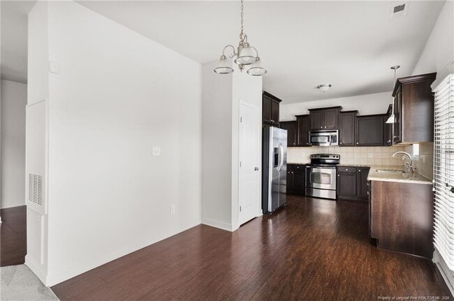 Building Photo - 133 Indigo Ave