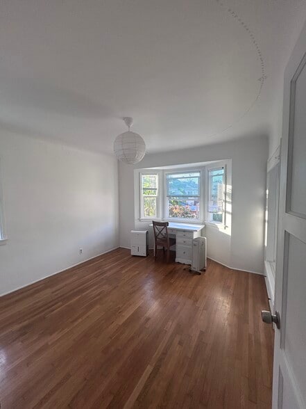 Building Photo - 12444 Greene Ave