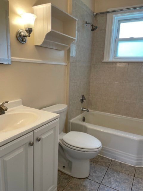 Building Photo - 14 Tappan Ave