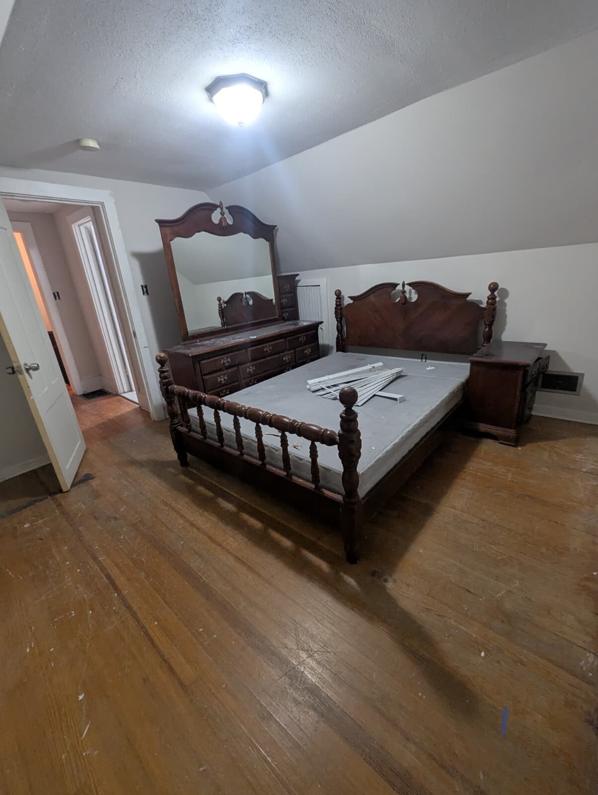 Building Photo - 115 Morris Ave