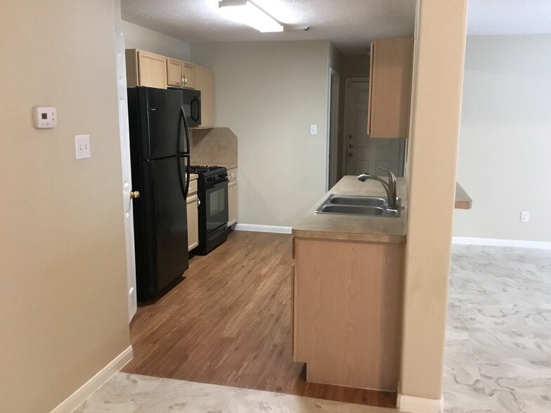 Building Photo - 13030 Maile Park Dr