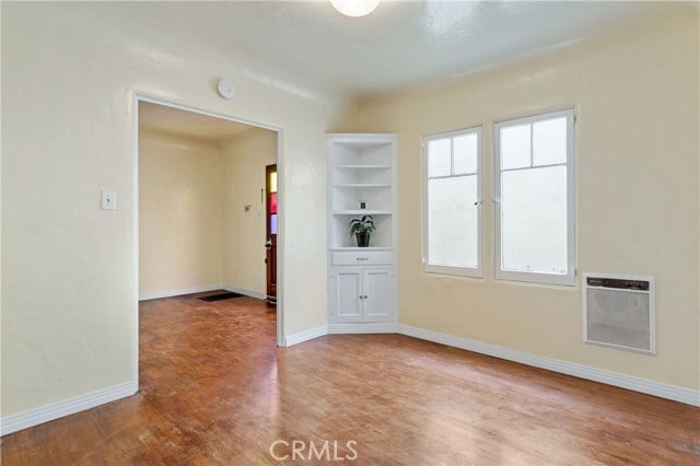 Building Photo - 1506 Bayview Dr