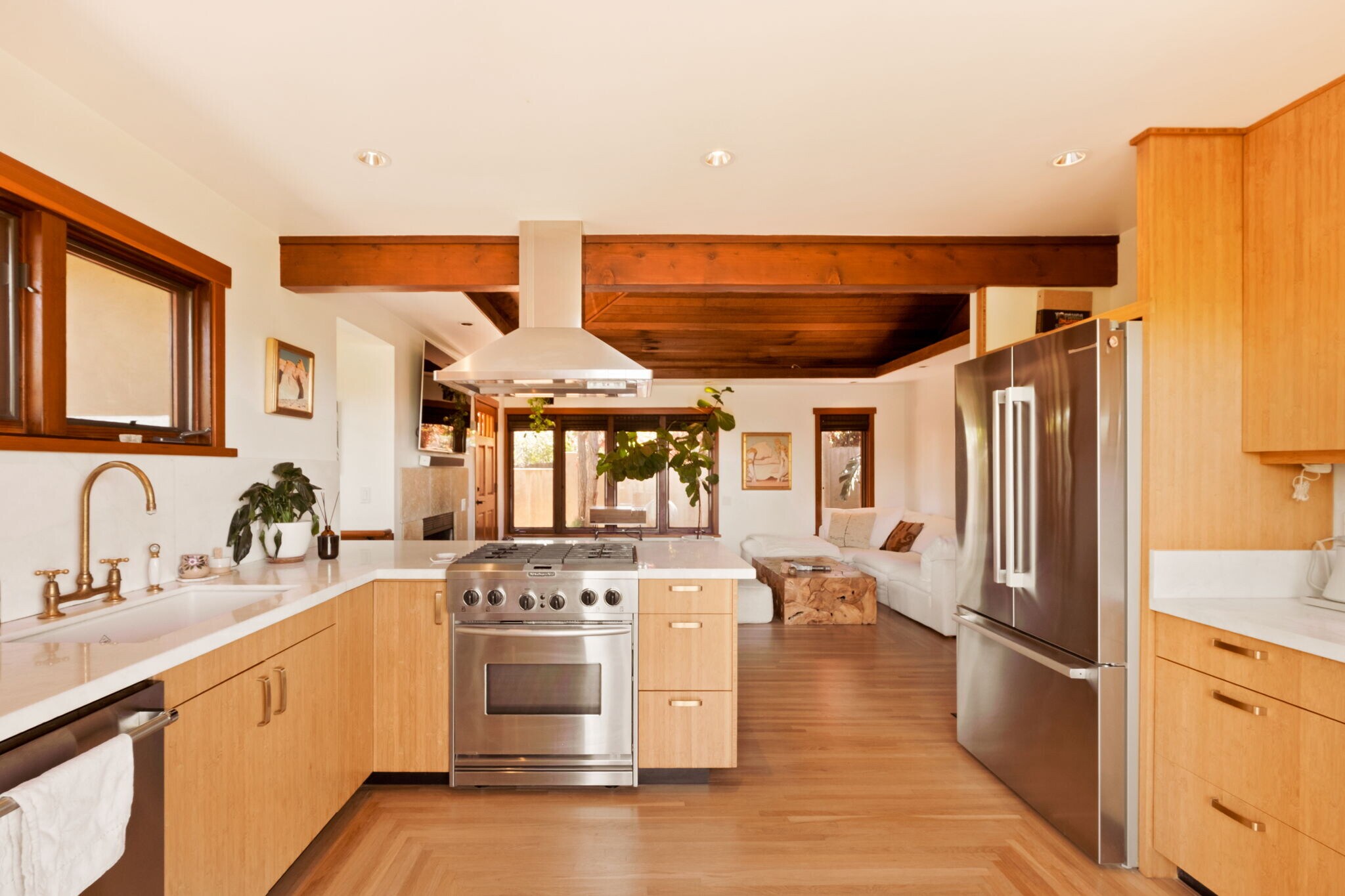 Building Photo - 21071 Waveview Dr