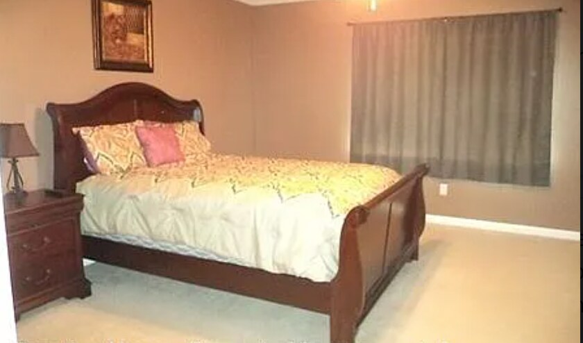 Master Bedroom - 79 Courtyard Way