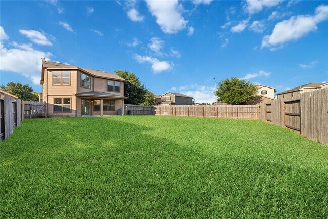 Building Photo - 18703 Clover Nut Ct