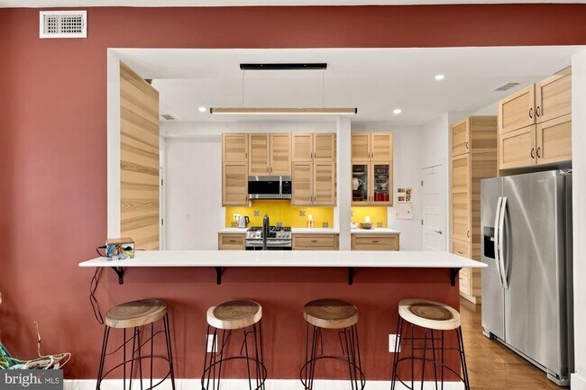 Building Photo - 4012 7th St NW