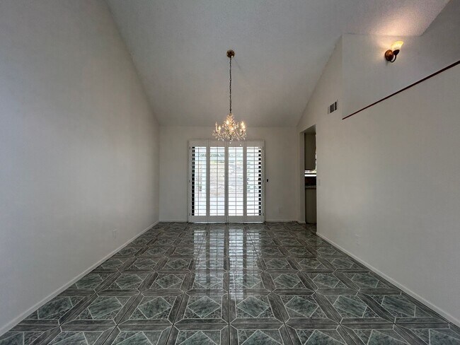 Building Photo - 3068 Prado Ln