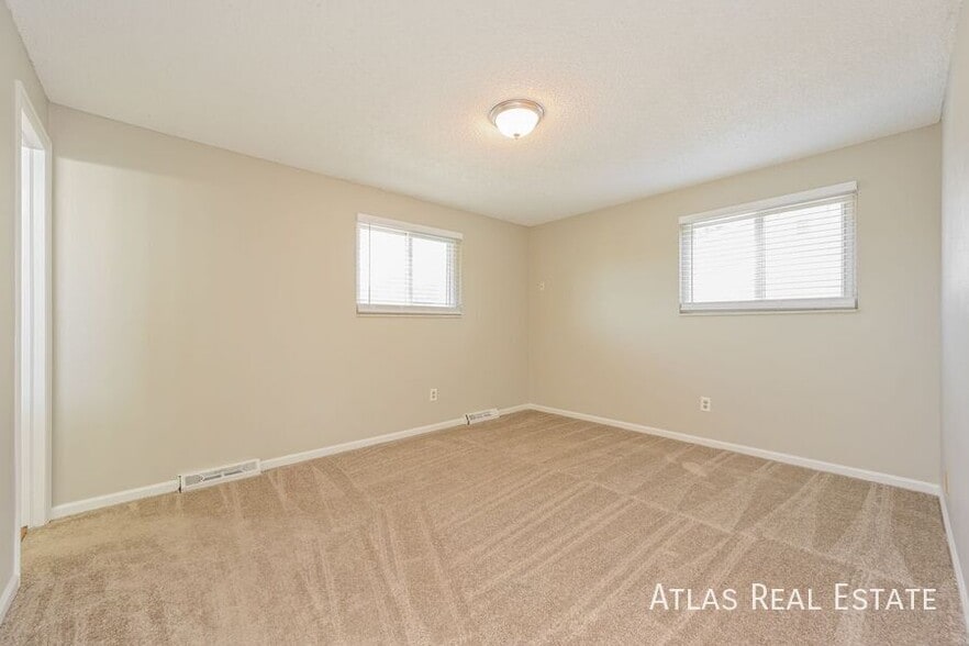 Building Photo - 13144 Hadar Dr