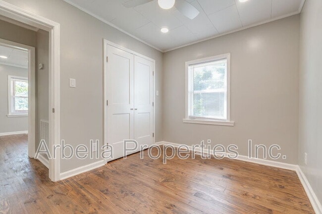 Building Photo - 2637 US-11W