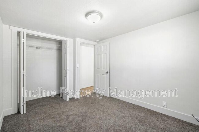 Building Photo - 31 W 100 S
