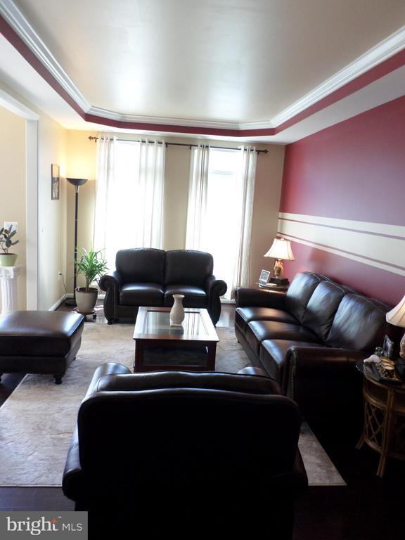 Building Photo - 16318 Boatswain Cir