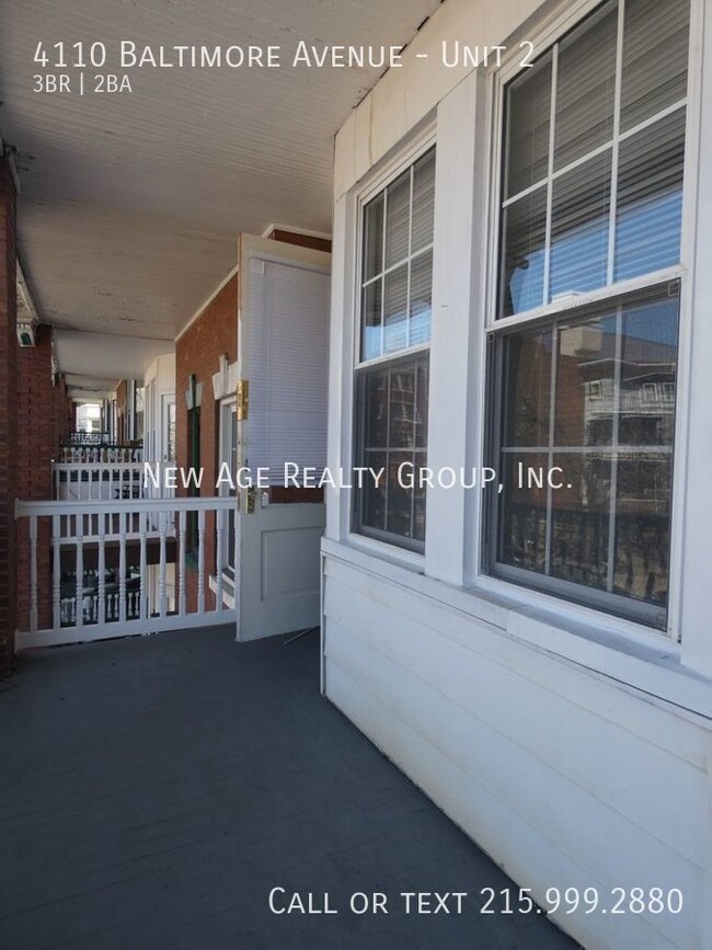 Building Photo - Sunny apartment available in University City!