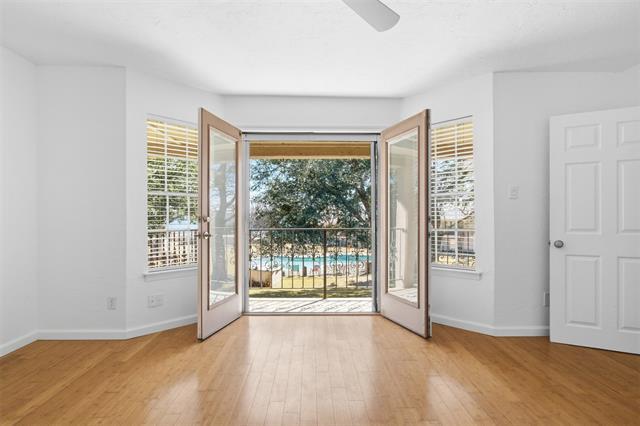 Building Photo - 5810 Marina Dr